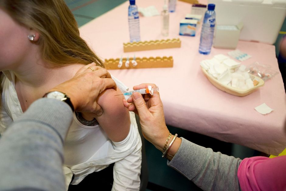 Les CDC recommandent seulement deux doses de vaccin contre le VPH chez les jeunes adolescents