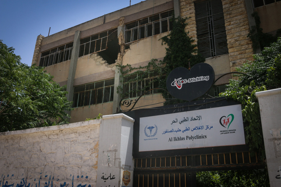 Bombardements et médecine, le quotidien d'Alep