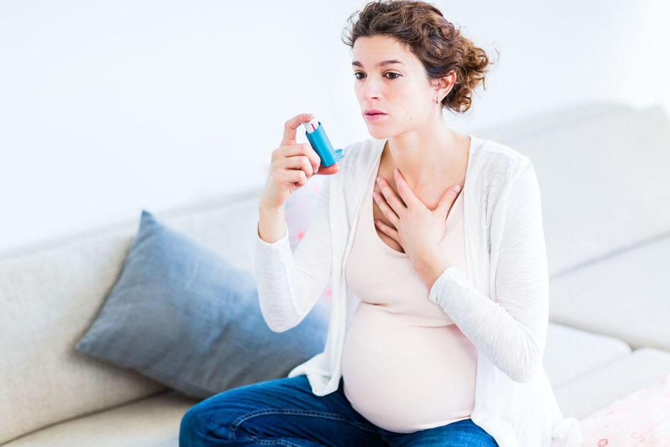 L'asthme, un obstacle potentiel sur le chemin de la grossesse spontanée