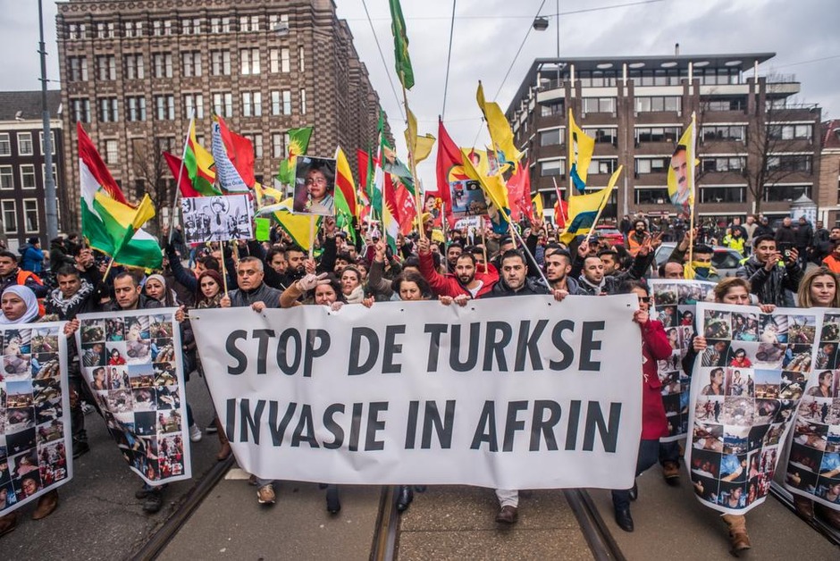 8 membres de l'Union des médecins turcs arrêtés pour "trahison"
