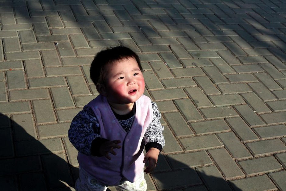 Bébés génétiquement modifiés: le chercheur chinois rétropédale